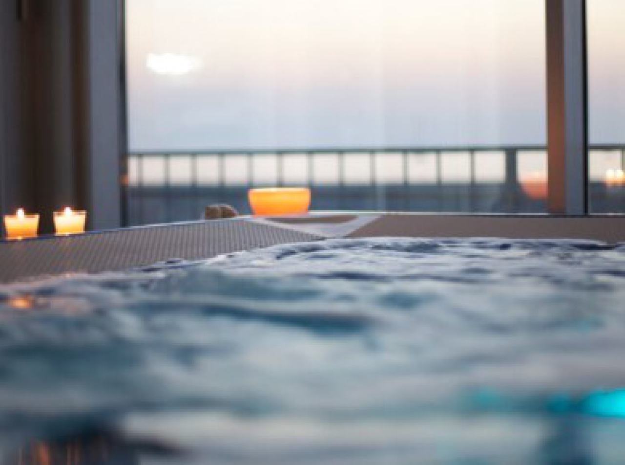 WELLNESS I OPUŠTANJE – JACUZZI, SAUNA I FITNESS ZA POTPUNI BALANS<br>