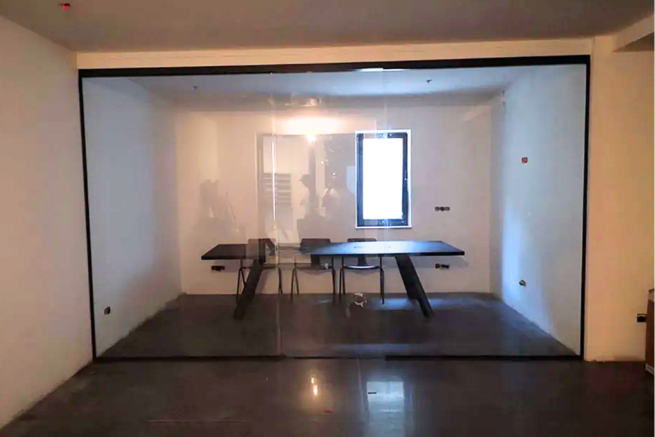 STAKLENE PREGRADE I NADSTREŠNICE