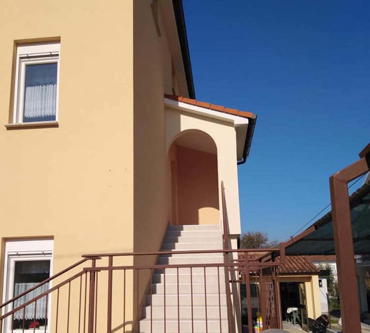 SOBOSLIKARSKE USLUGE, PITUR, Istra