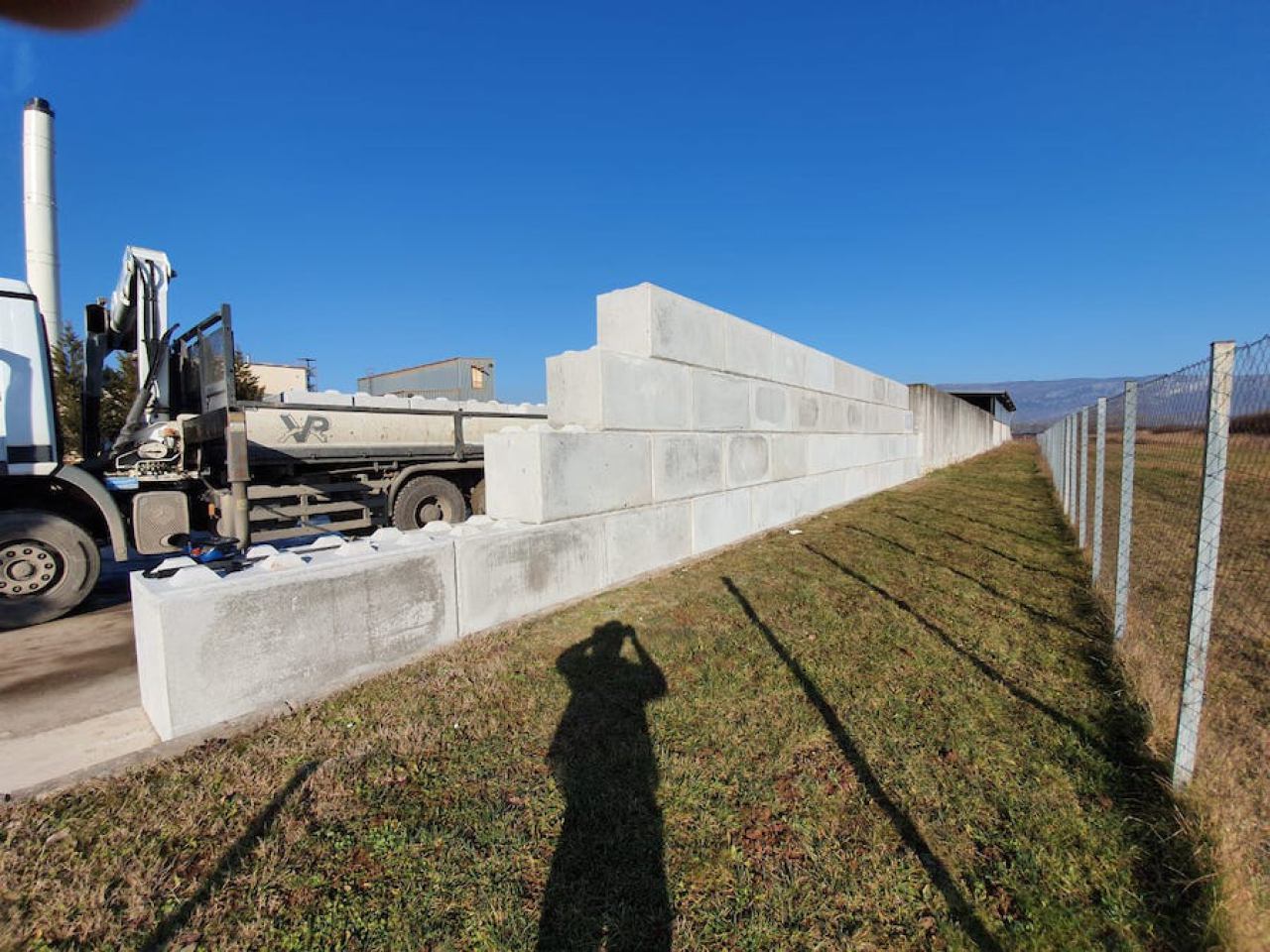 Izrada zida od betonskih blokova