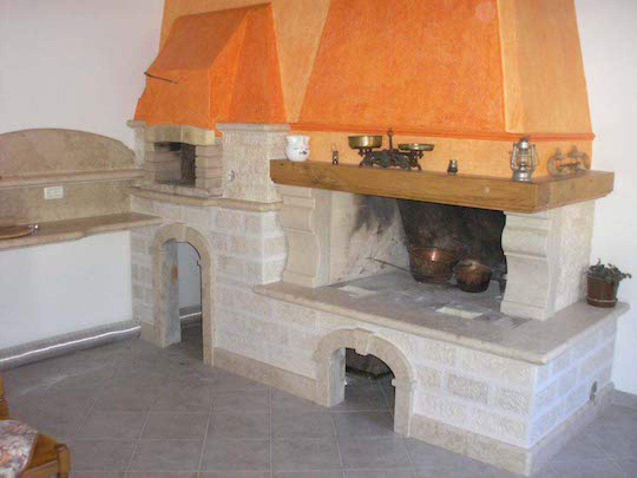 Oblaganje kamina kamenom Istra