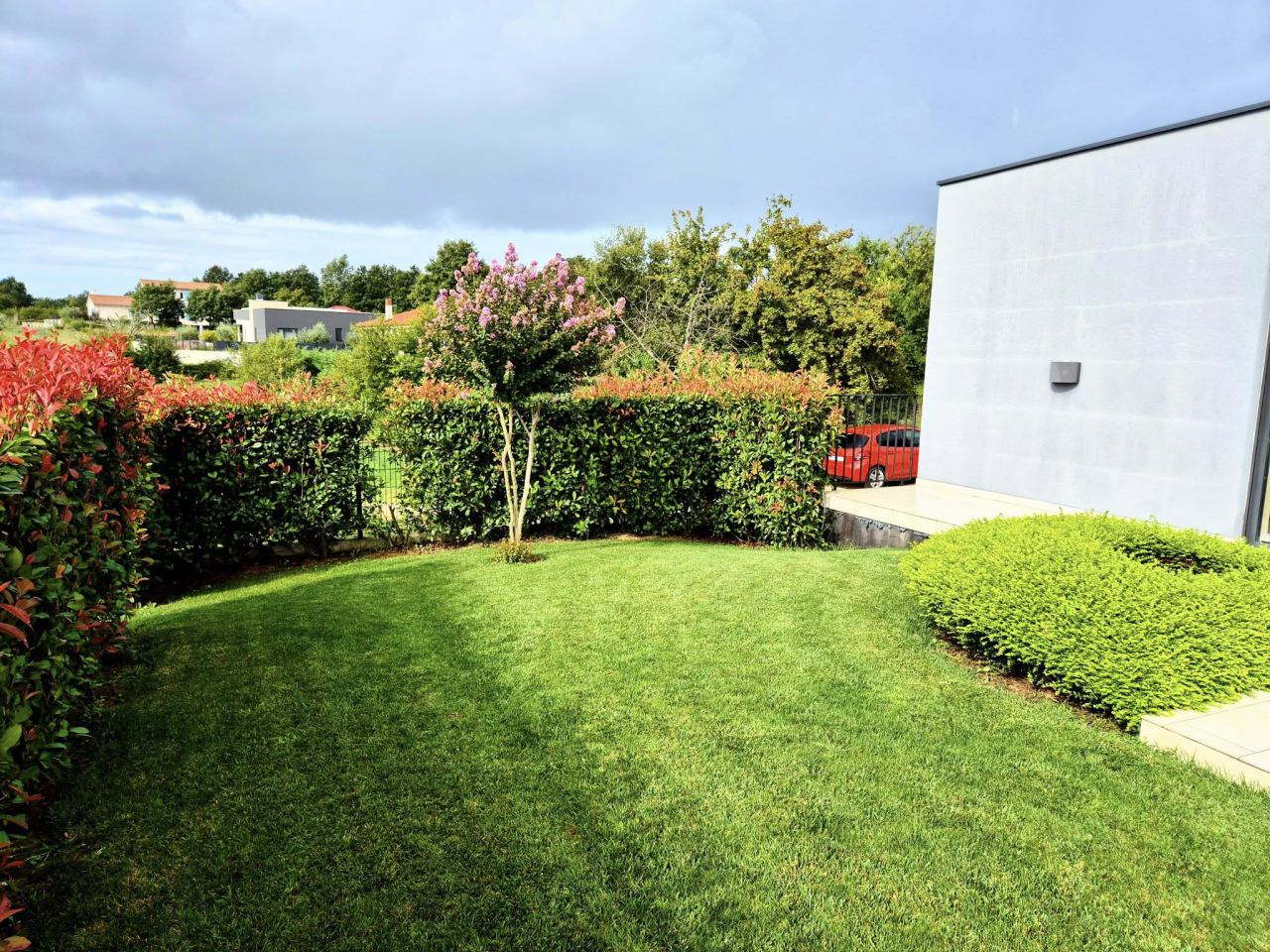 FULL SERVICE LANDSCAPING & IRRIGATION