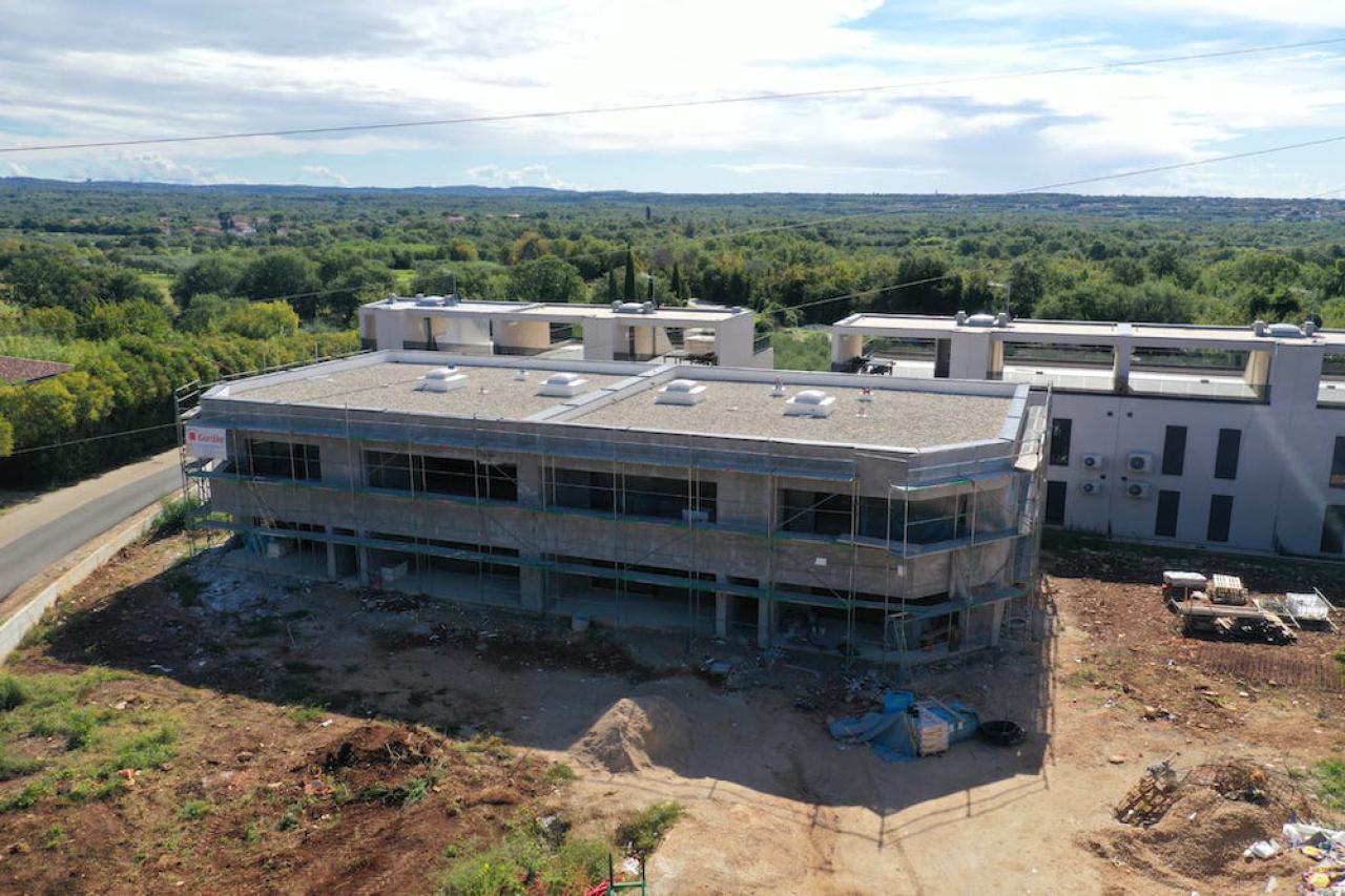 PRODAJA STANOVA U TARU KRAJ POREČA