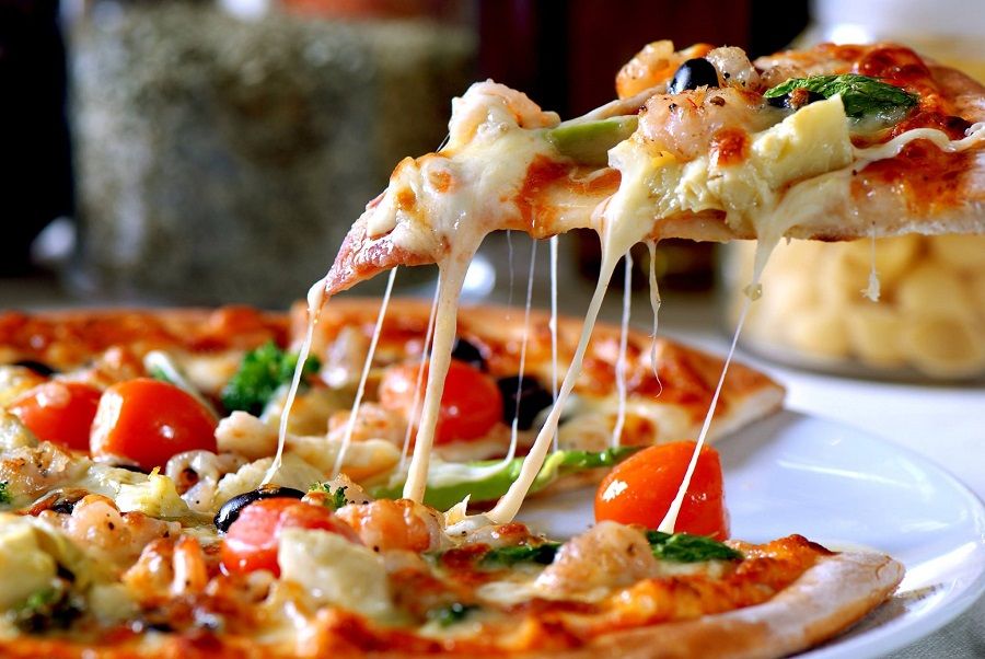 Jede vam se pizza? Onda je vrijeme da posjetite pizzeriju Peperoncino u Puli!