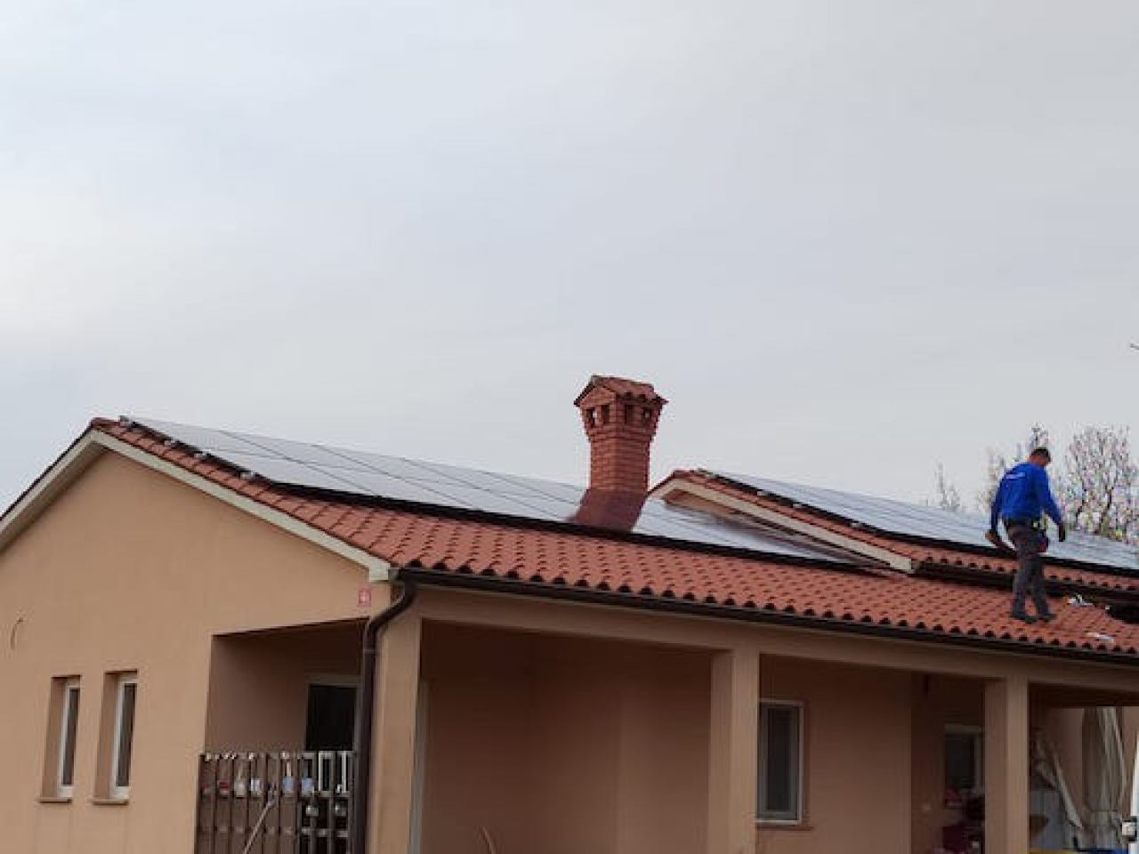 RESIDENTIAL SOLAR POWER SYSTEMS - ISTRIA