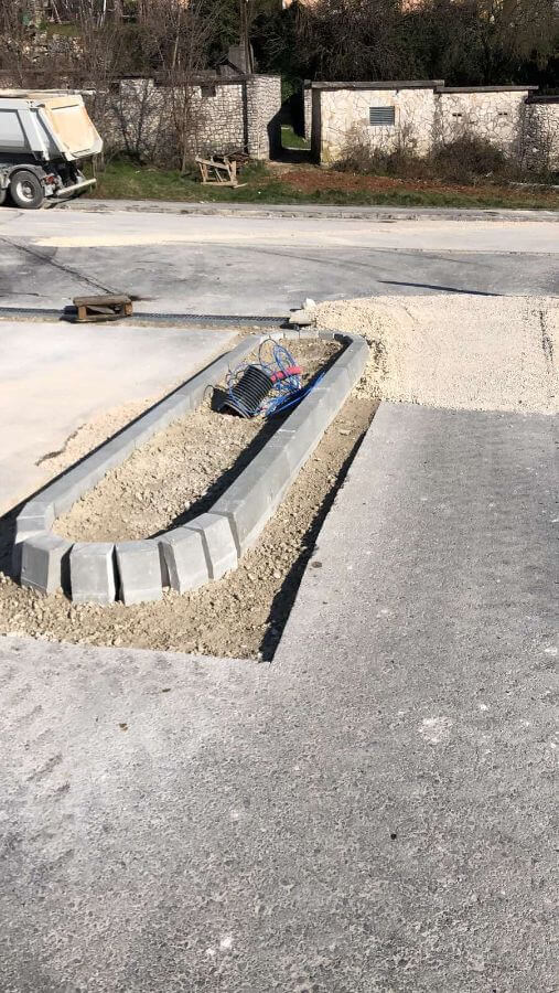 Postavljanje betonskih rubnjaka